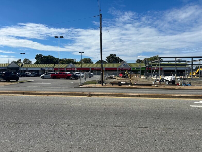 More Photos Of 5519 Ritchie Hwy, Baltimore Auto Dealership For Sale