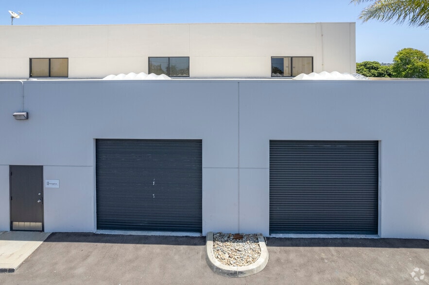 More Photos Of 5355 Avenida Encinas, Carlsbad Flex For Lease