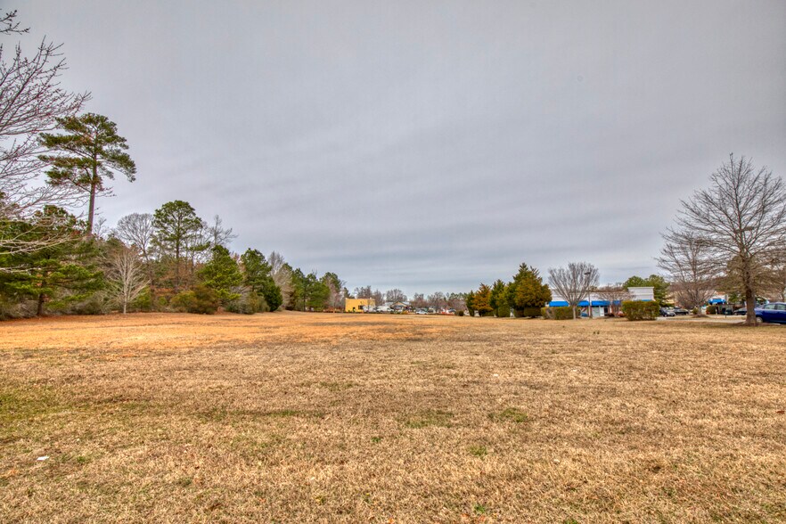 More Photos Of 6624 Mooretown Rd, Williamsburg Land For Sale