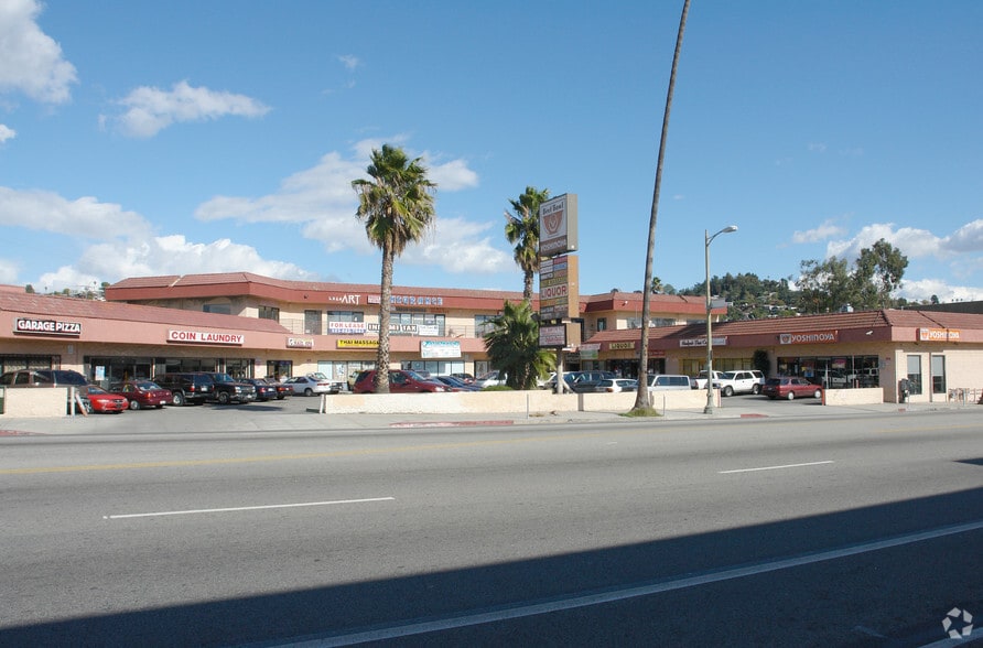 More Photos Of 4319-4341 W Sunset Blvd, Los Angeles Restaurant For Lease