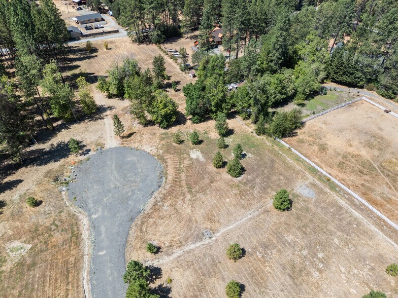 More Photos Of 4697 E Evans Creek Rd, Rogue River Land For Sale