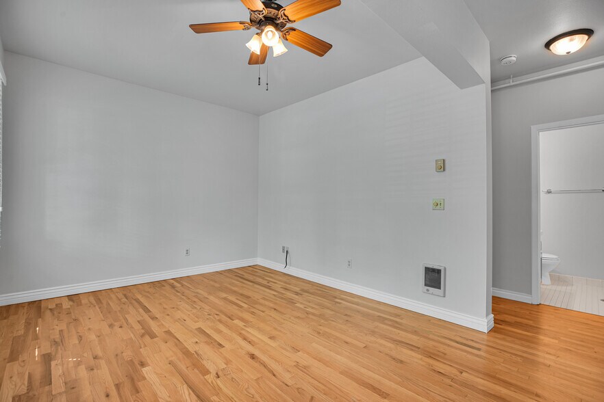 More Photos Of 1215 NW 21st Ave, Portland Apartments For Sale