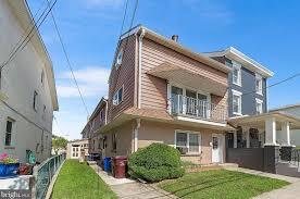 More Photos Of 407 Holstein St, Bridgeport Apartments For Sale