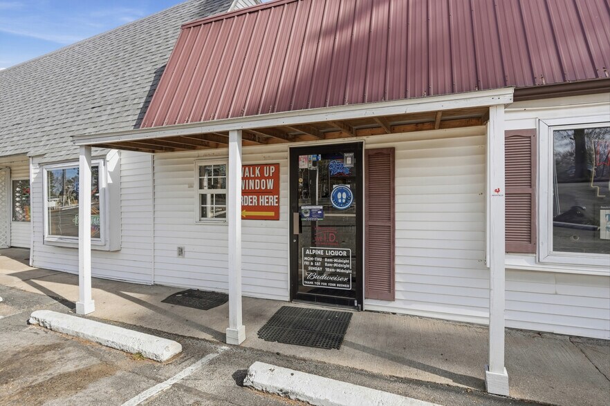 More Photos Of , Eureka Springs Unknown For Sale