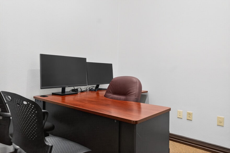 More Photos Of 9300 John Hickman Rd, Frisco Office For Sale