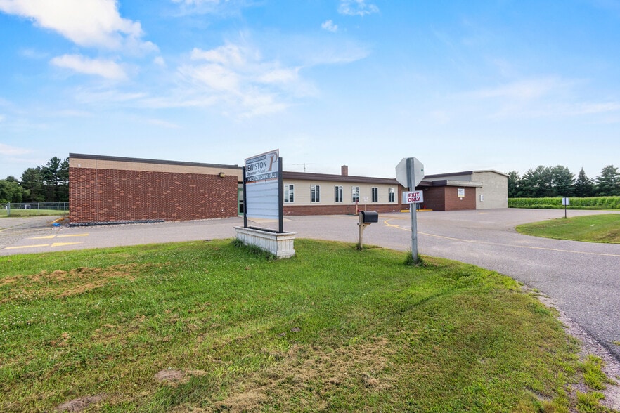 More Photos Of W11195 WI-127, Portage Schools For Sale
