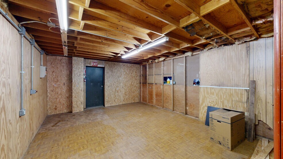 More Photos Of 1005 E Grand Ave, Hot Springs Unknown For Lease