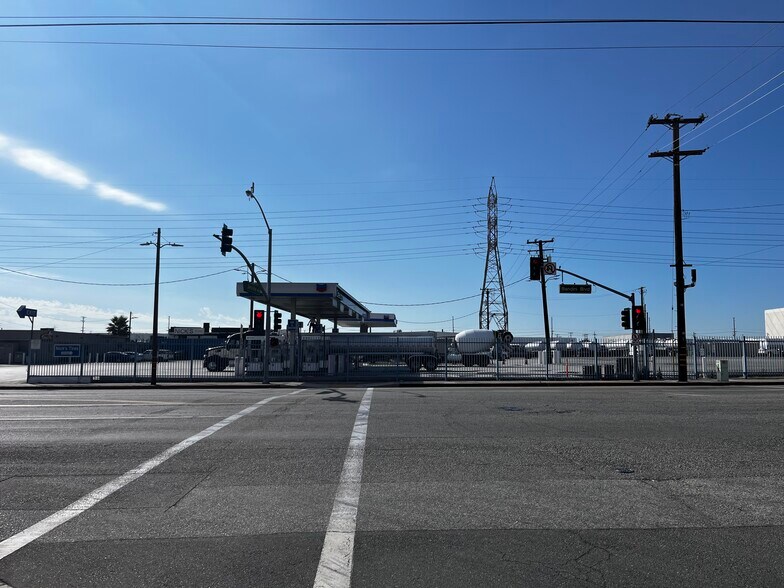 Primary Photo Of 3152 Bandini Blvd, Vernon Land For Sale