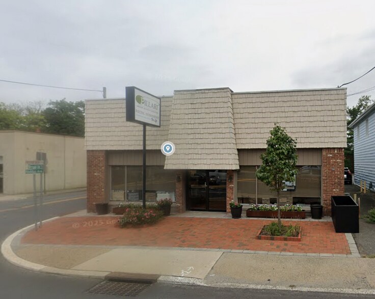 Primary Photo Of 432 Broad St, Shrewsbury Storefront For Lease