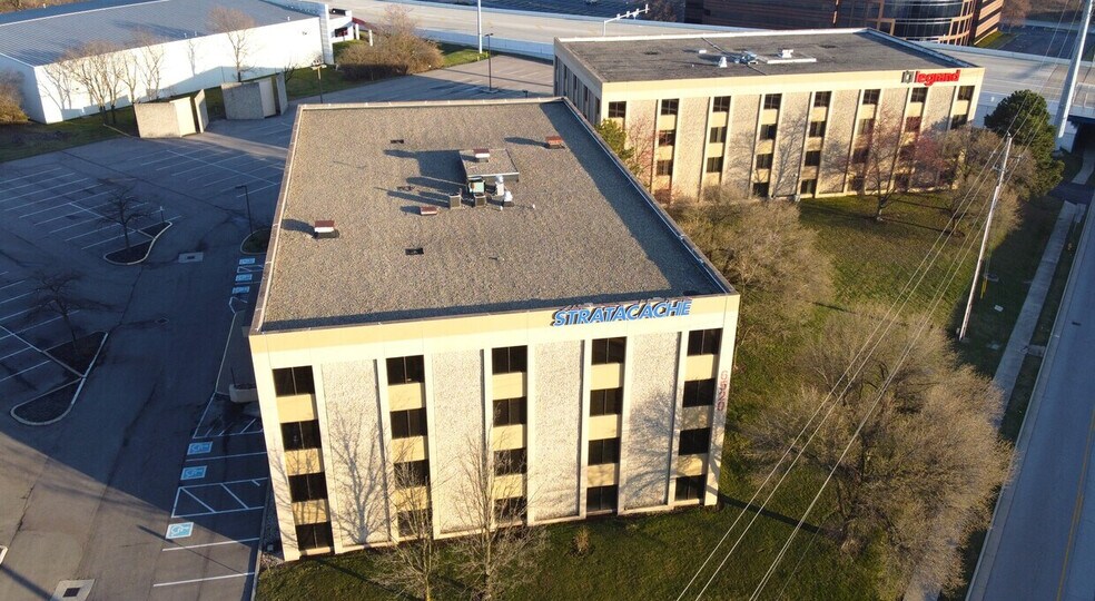 More Photos Of 6500 Poe Ave, Dayton Office For Lease