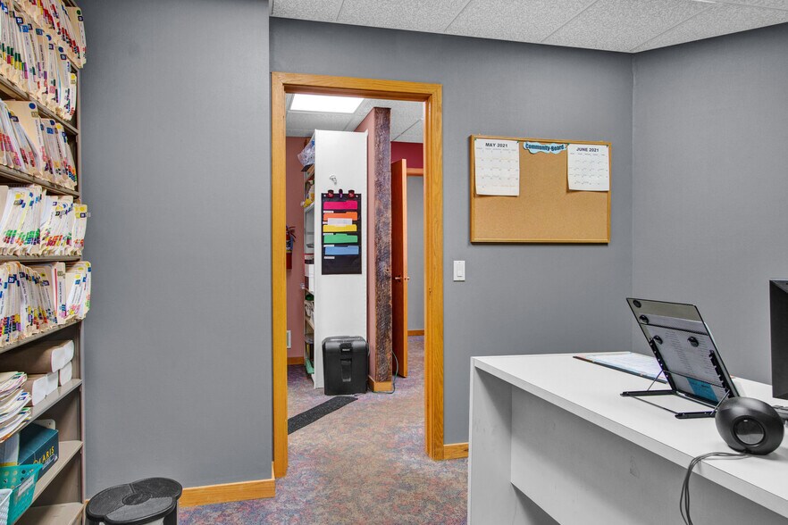 More Photos Of 3125 Main St, Stevens Point Office For Sale