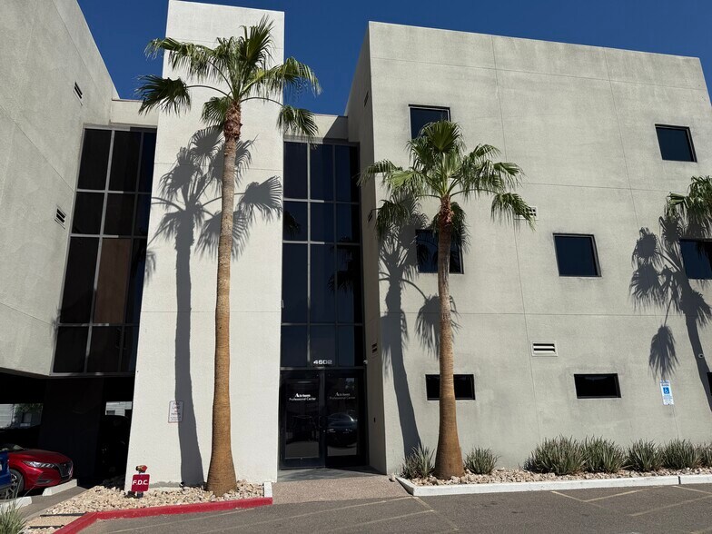 More Photos Of 4602 N 16th St, Phoenix Medical For Lease