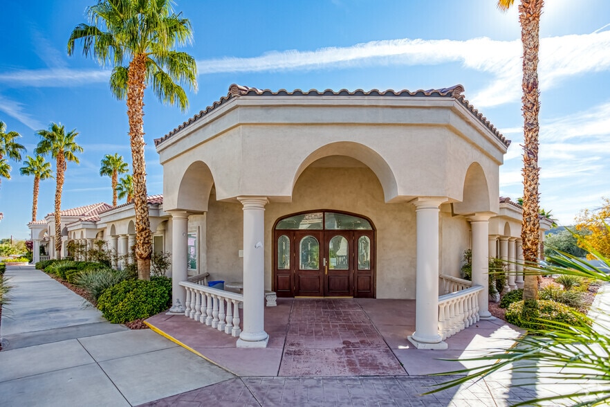 More Photos Of 5860 S Pecos Rd, Las Vegas Medical For Sale