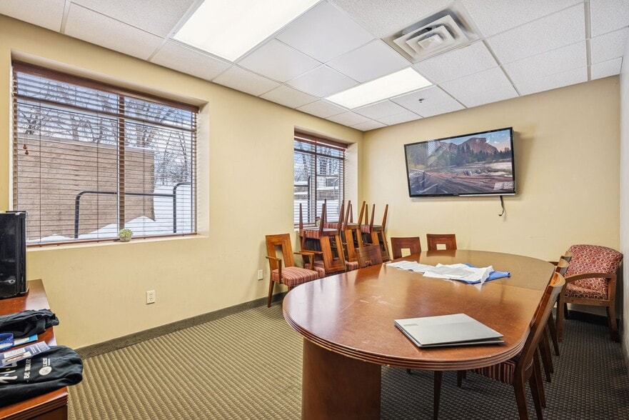 More Photos Of 3340 Sherman Ct, Eagan Medical For Sale