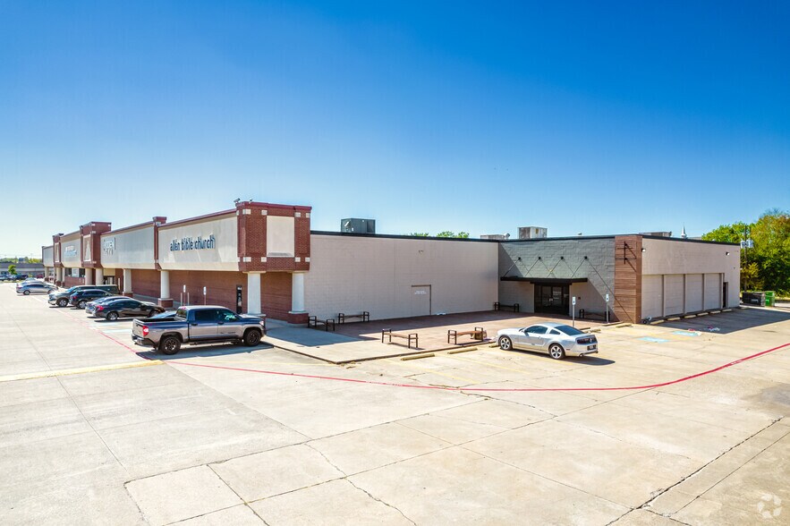 More Photos Of 101-121 N Greenville Ave, Allen Unknown For Lease