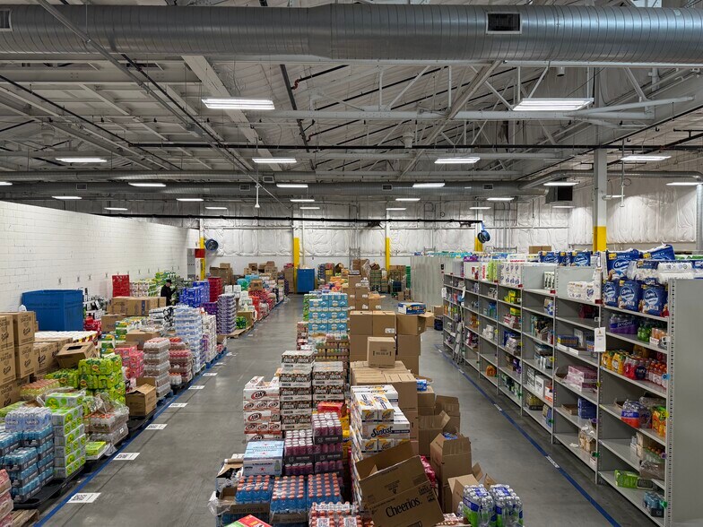 More Photos Of 940-1060 Monroe St, Hoboken Distribution For Lease