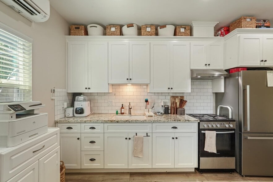More Photos Of 595 E Augusta St, Woodbridge Apartments For Sale