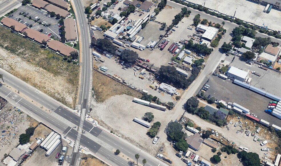 More Photos Of South Amos Street, San Bernardino Land For Lease