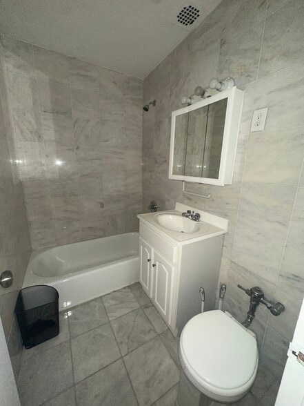 More Photos Of 6910 Avenue U, Brooklyn Apartments For Lease