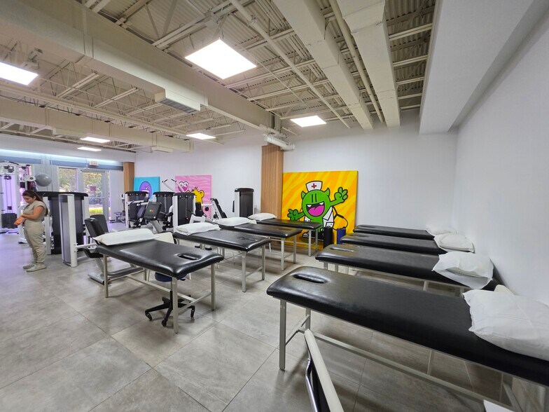 More Photos Of 7950 NW 53rd St, Doral Medical For Lease