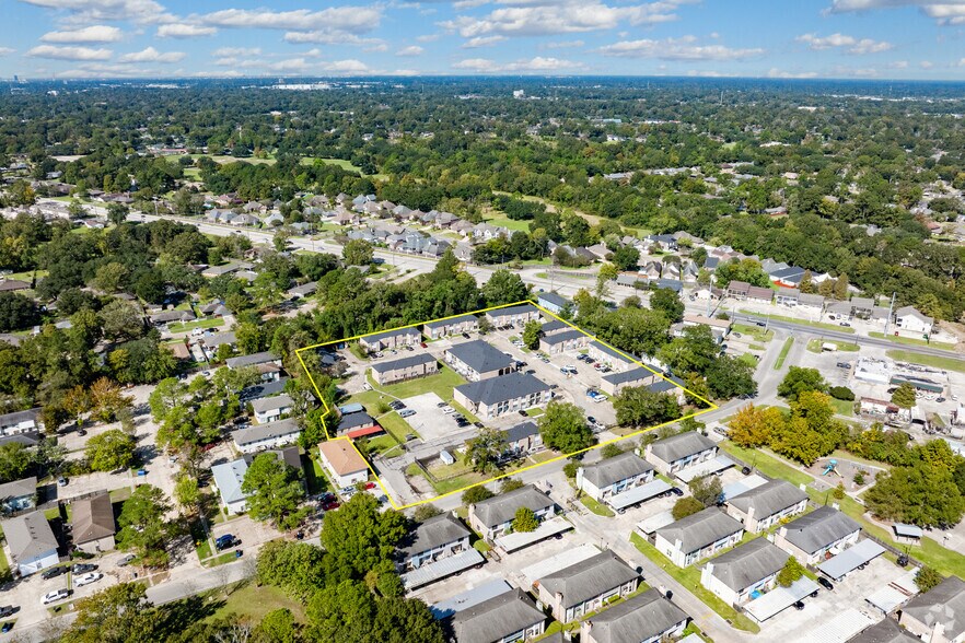 More Photos Of 1718 Boulevard De Province, Baton Rouge Multifamily For Sale