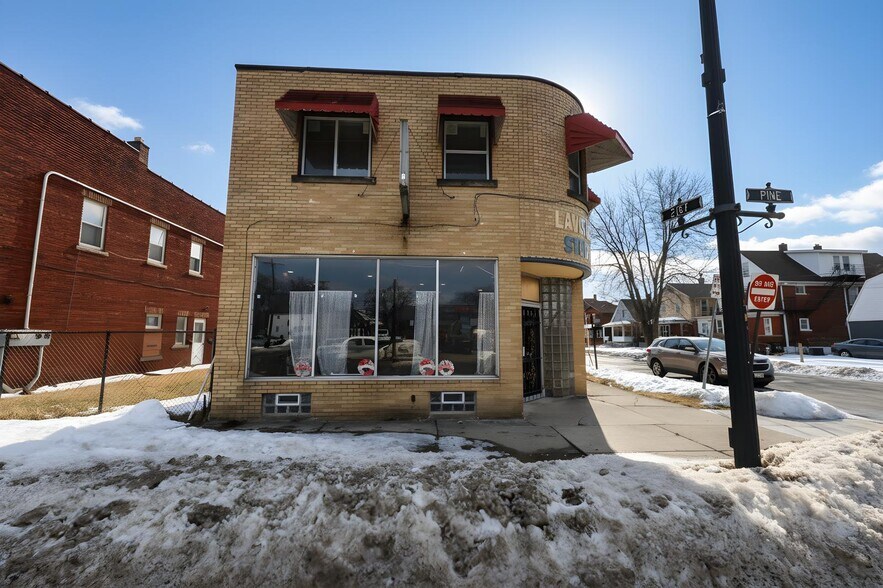 More Photos Of 2101 Pine Ave, Niagara Falls Storefront Retail Residential For Sale