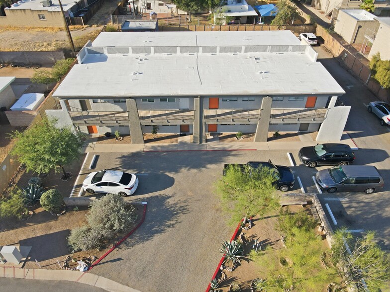 More Photos Of 30 E Camino Villas, Tucson Apartments For Sale