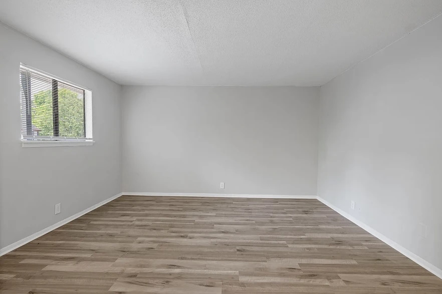 More Photos Of , Huntsville Multifamily For Sale