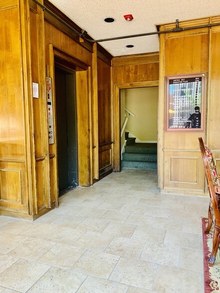 More Photos Of 118 E Mobile St, Florence Loft Creative Space For Lease
