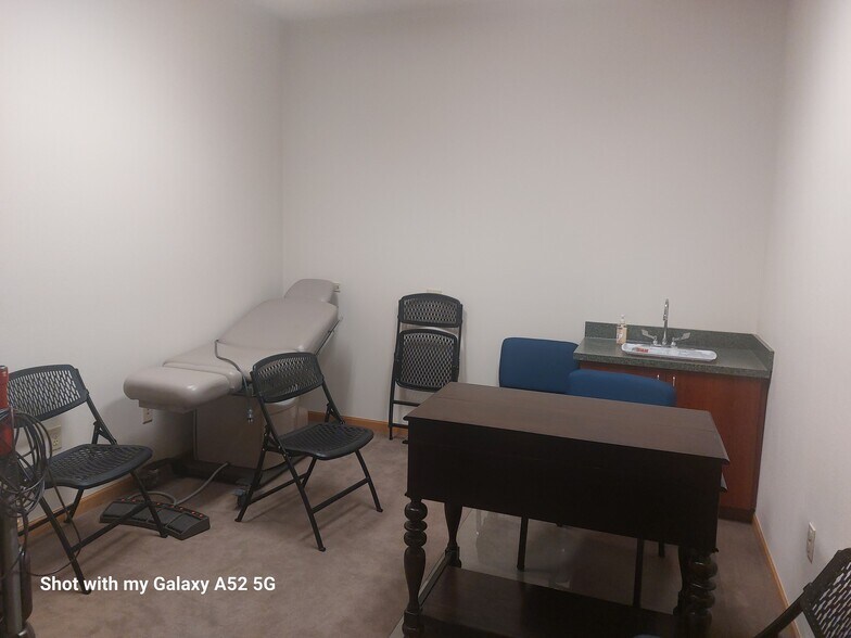 More Photos Of 1500 Merrill Ave, Wausau Office For Sale