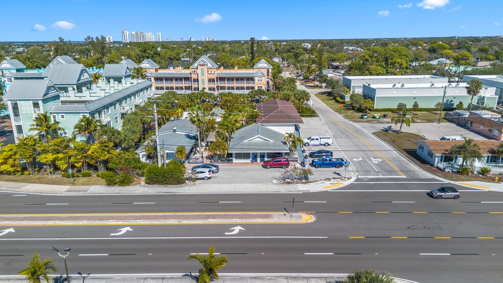 More Photos Of 4330 Bonita Beach Rd, Bonita Springs Hotel For Sale