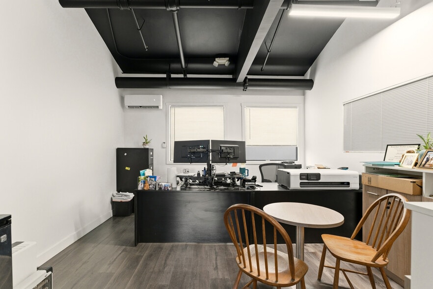 More Photos Of 1744 W 166th St, Gardena Manufacturing For Sale