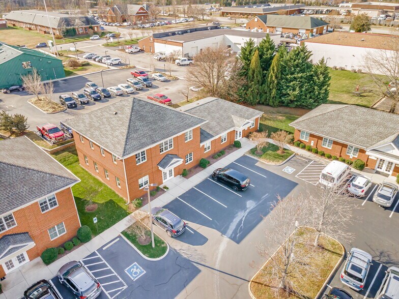 Primary Photo Of 14411 Justice Rd, Midlothian Medical For Lease