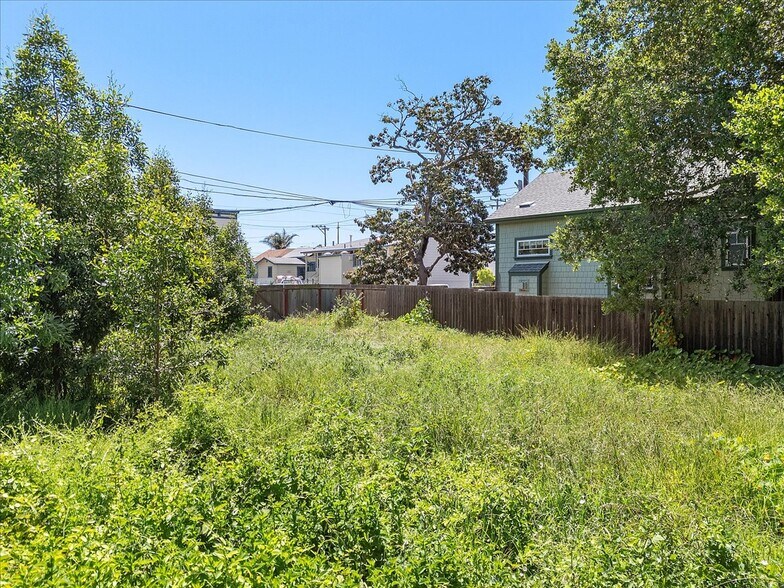 More Photos Of 310 Spruce St, Alameda Land For Sale