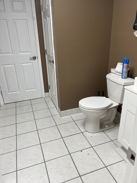 More Photos Of 209 Center St, Lakehurst Warehouse For Sale