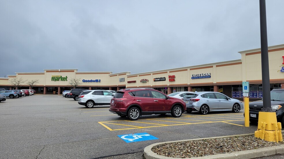 More Photos Of 1733 Pearl Rd, Brunswick Unknown For Lease