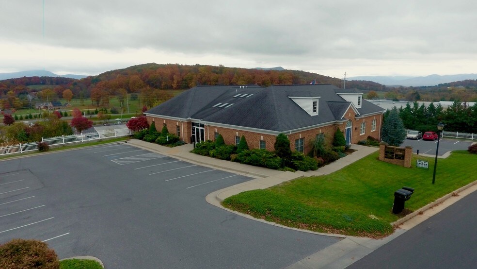 More Photos Of 2322 Blue Stone Hills Dr, Harrisonburg Medical For Lease