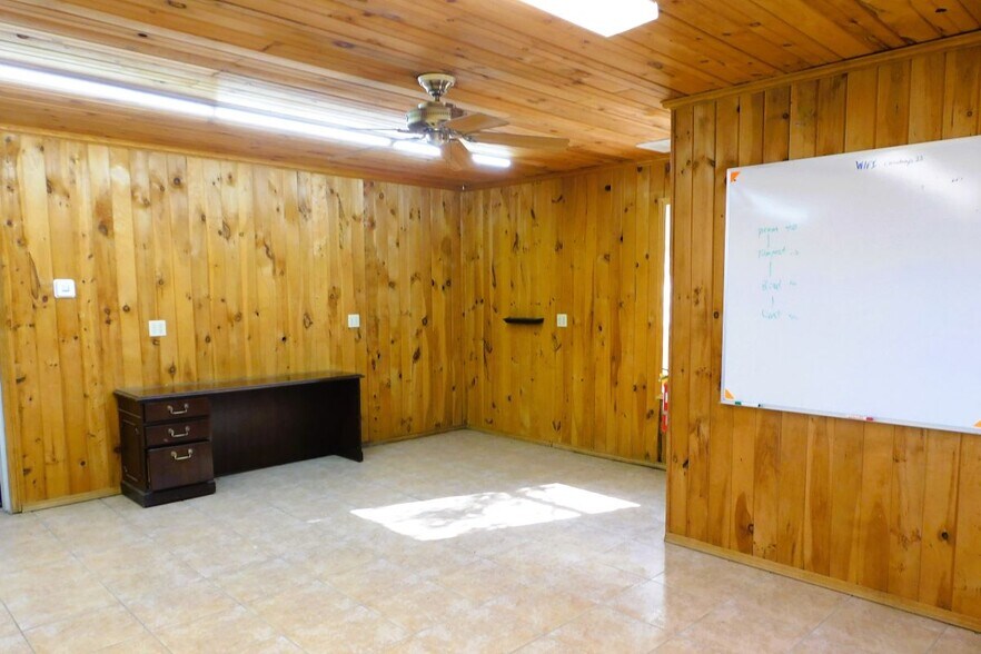 More Photos Of 10679 State Highway 56, Sherman Industrial For Lease