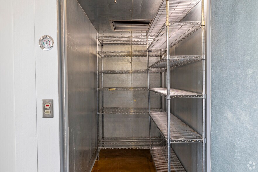 More Photos Of 21 E 6th St, Tempe Loft Creative Space For Lease