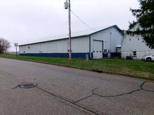 More Photos Of 1415 Evergreen Rd, Platteville Industrial For Sale