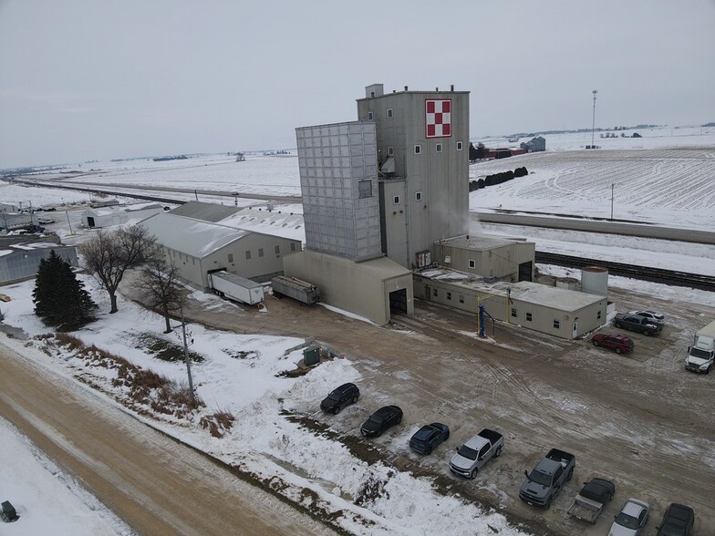 More Photos Of 1655 140th St, Clarence Industrial For Sale