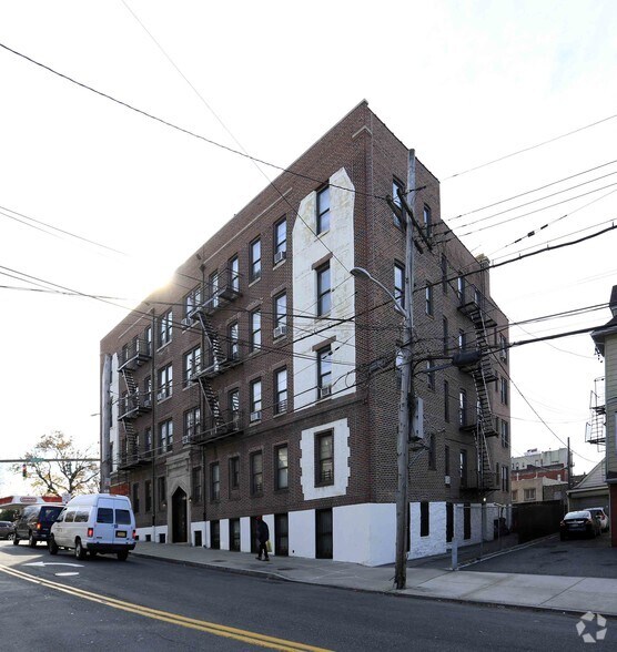 More Photos Of 6 Webster Ave, New Rochelle Multifamily For Sale