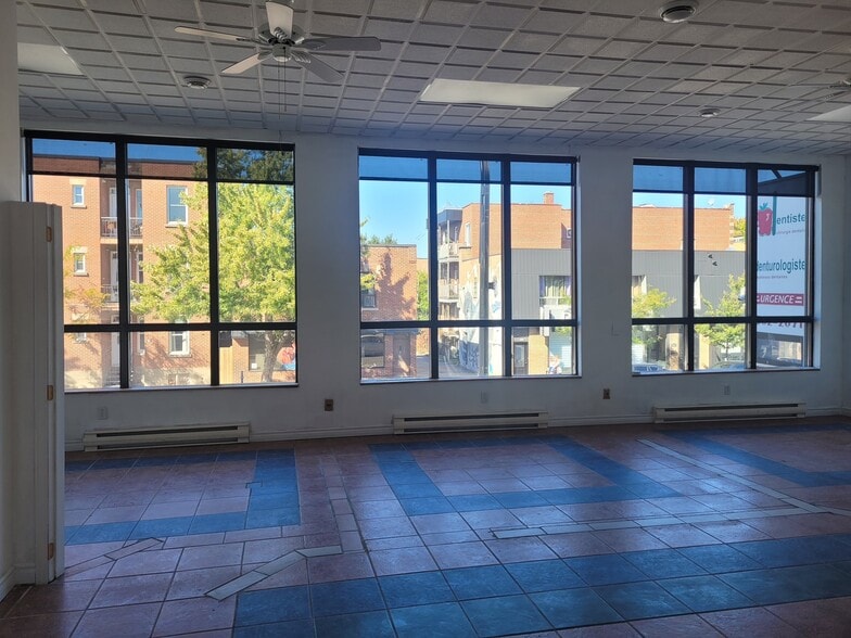 More Photos Of 170 Rue Jarry E, Montréal Storefront Retail Office For Lease