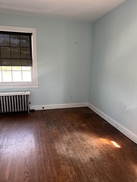More Photos Of 3612 Lee Rd, Shaker Heights Office For Lease