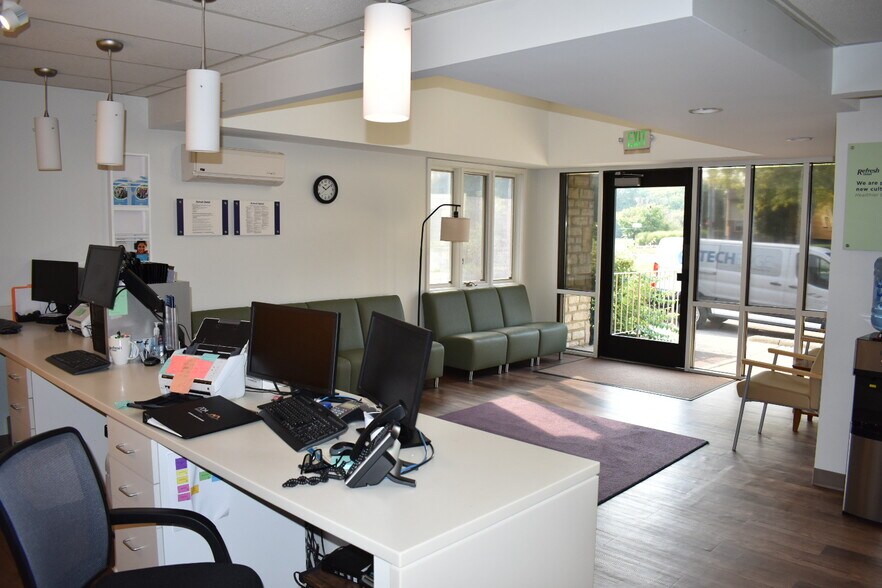 More Photos Of 1706-1730 Schrock Rd, Columbus Medical For Lease