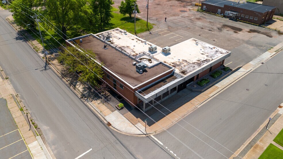 More Photos Of 214 2nd St, Brokaw Loft Creative Space For Sale