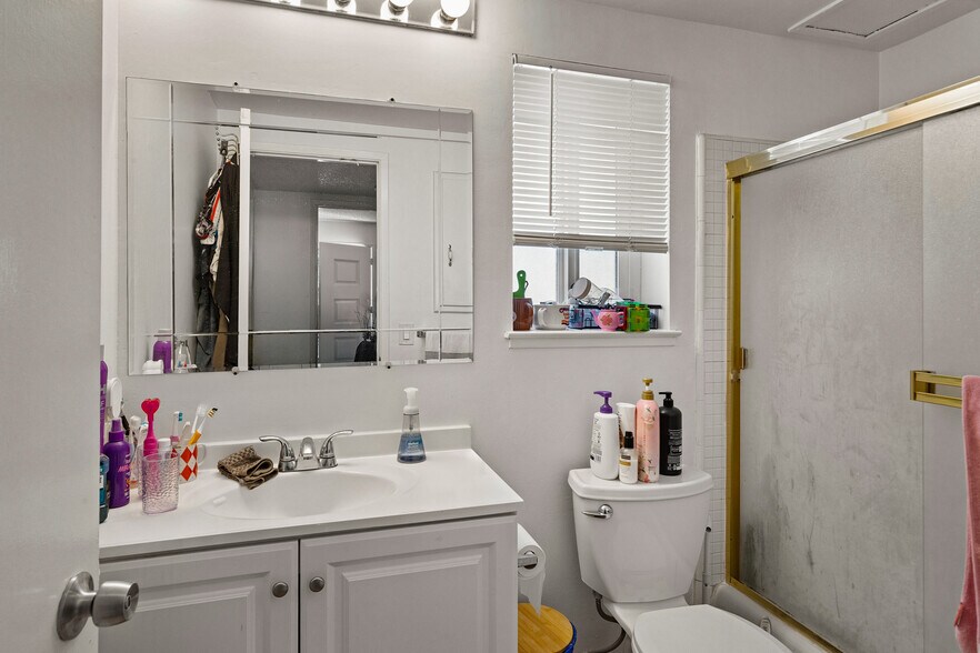More Photos Of 1342 Essex Way, San Jose Apartments For Sale