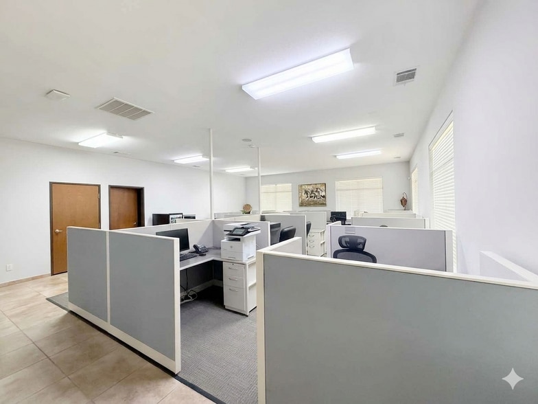 More Photos Of 4512 Legacy Dr, Plano Medical For Lease