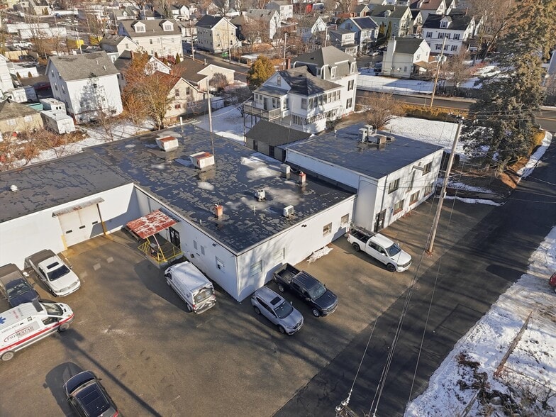 More Photos Of 7 Stewart St, Haverhill Manufacturing For Lease