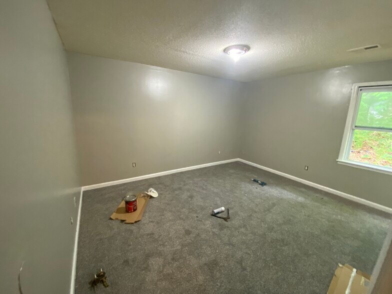 More Photos Of 1508 Halston Cir NW, Huntsville Multifamily For Sale